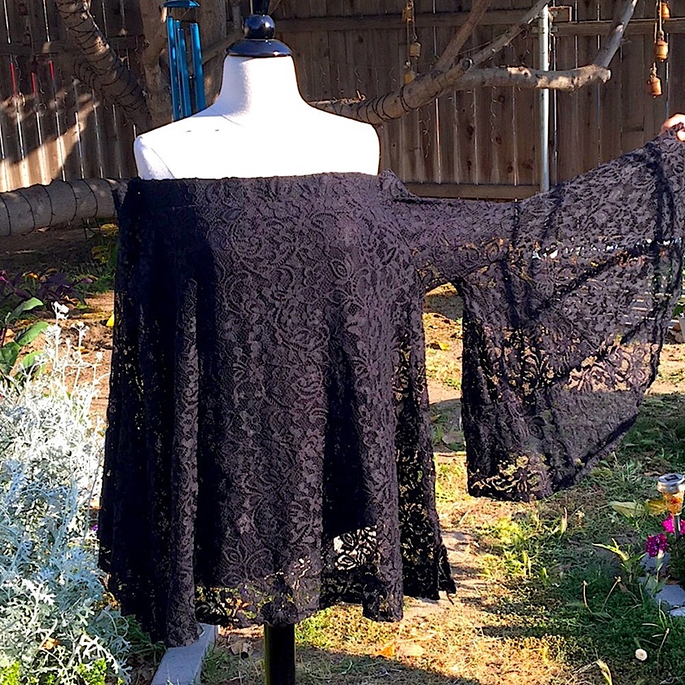 🌹✨TORRID Black Lace Top Off The Shoulder Bell Sleeves Elegant Romantic 🌹💐